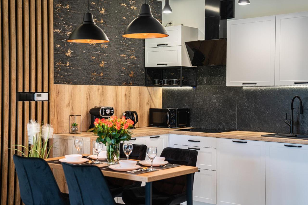 옐레니아구라 Apartament Duzy Staw 아파트 외부 사진
