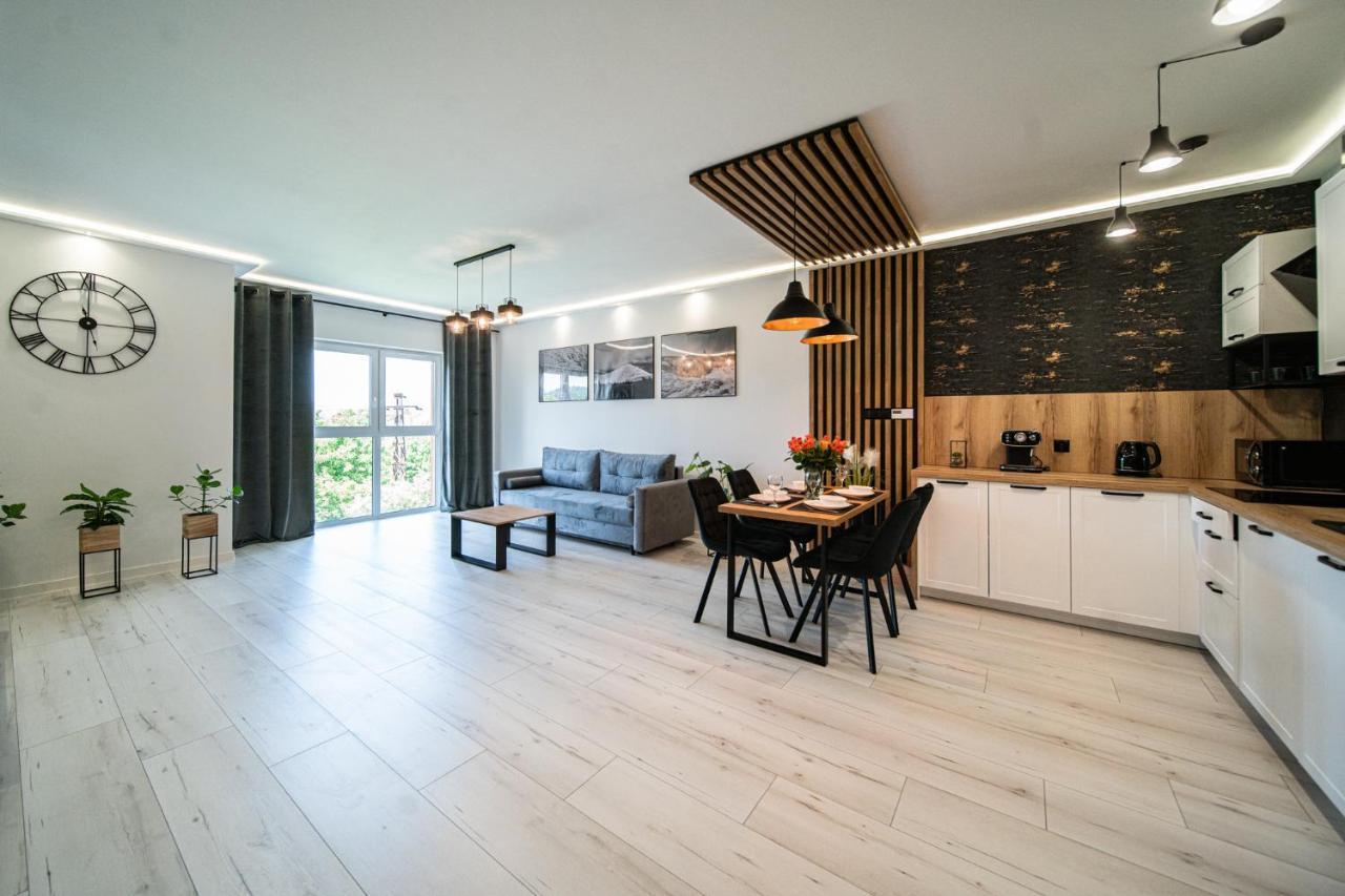 옐레니아구라 Apartament Duzy Staw 아파트 외부 사진