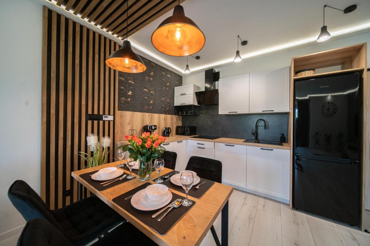 옐레니아구라 Apartament Duzy Staw 아파트 외부 사진