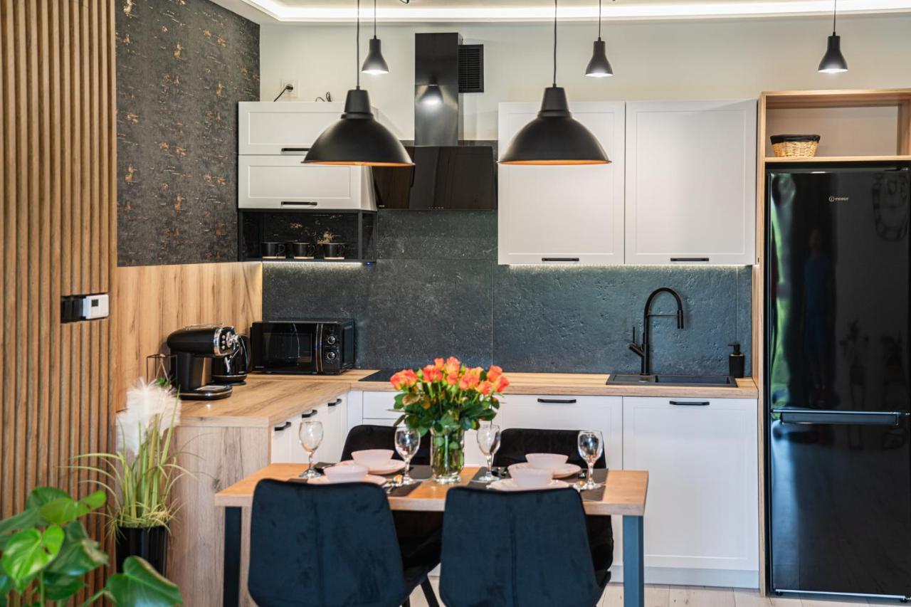 옐레니아구라 Apartament Duzy Staw 아파트 외부 사진